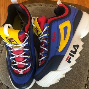 Fila Disruptor